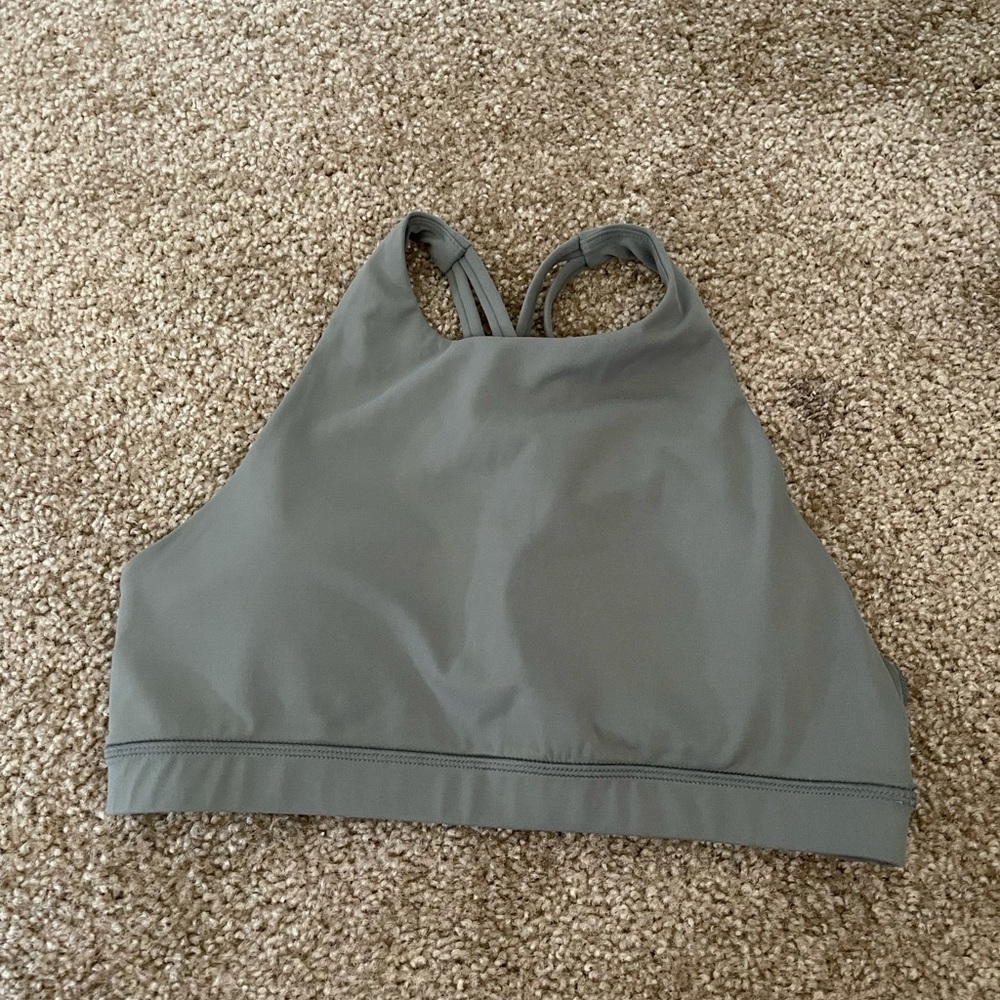 Bell & Belle High Neck Sports Bra Size Medium